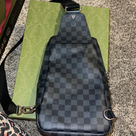 LV MAN BAG - Picture 2 of 8